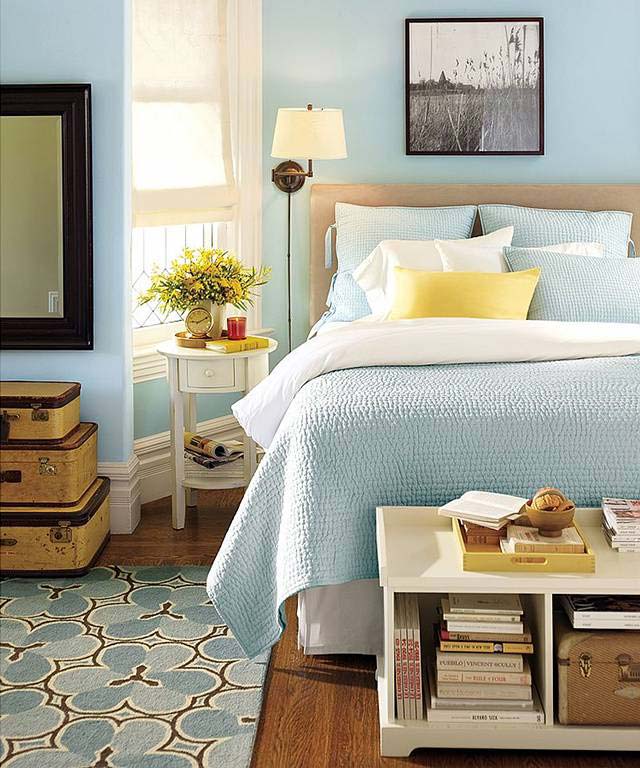 Голубой цвет в интерьере спальни: спокойствие и гармония