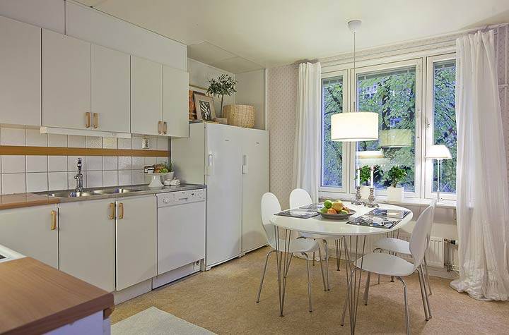 Элегантная простота в дизайне интерьера квартиры в Стокгольме