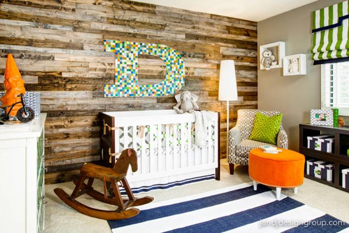 Деревянная стена в интерьере - природный акцент в вашем доме