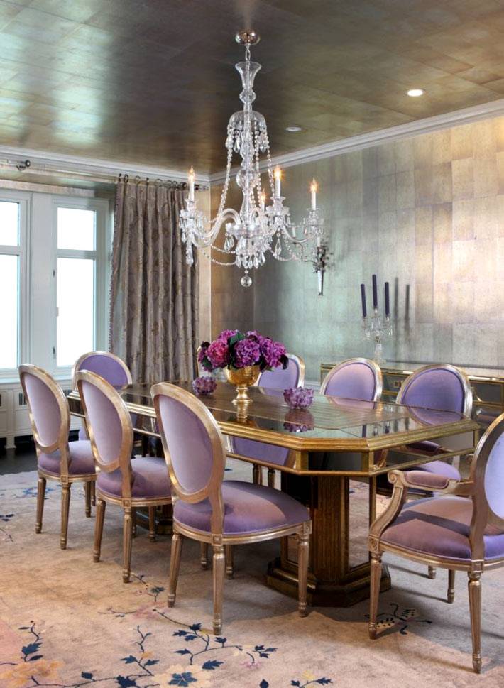 светло-фиолетовый цвет для стульев столовой комнаты