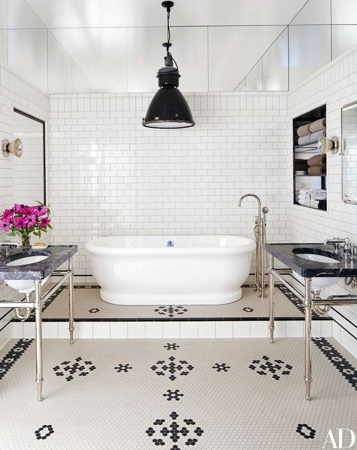 Очень красивый дизайн ванной комнаты в доме Мег Райан фото