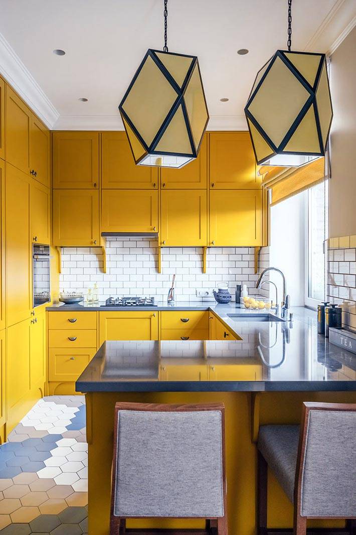желтый цвет интерьера кухни в квартире фото