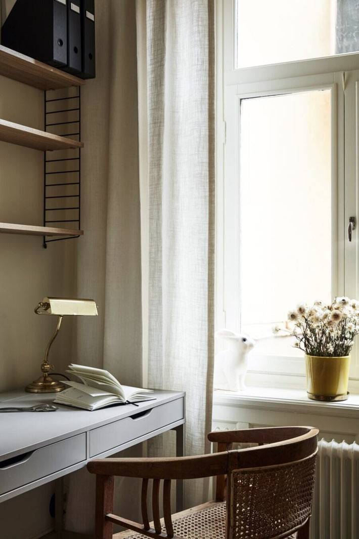 Теплая квартира в Стокгольме с дубовыми штрихами