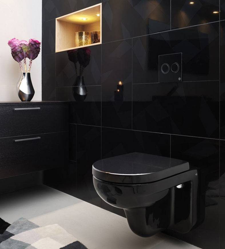 Оформление ванной комнаты с черной сантехникой